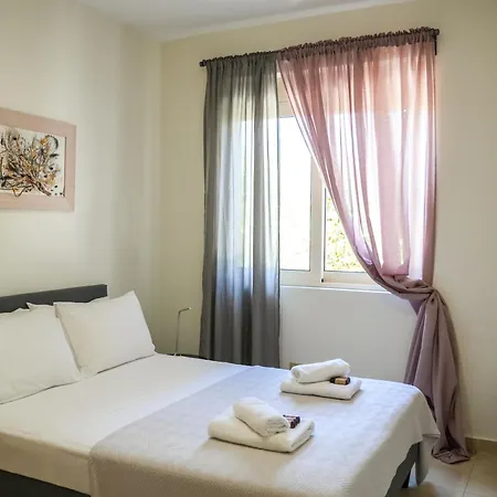 Cisterna - Shared Pool * Στέρνες